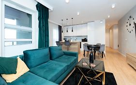 The Highest Penthouse In Lodz On B&B-Freeparking